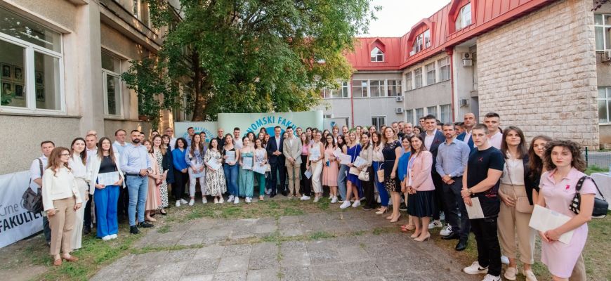 Linking theory and practice