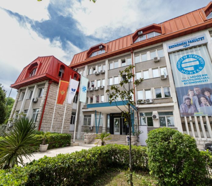 Final ranking list and notification on enrollment of candidates in the first year of studies of the Faculty of Economics for the academic year 2026/2027